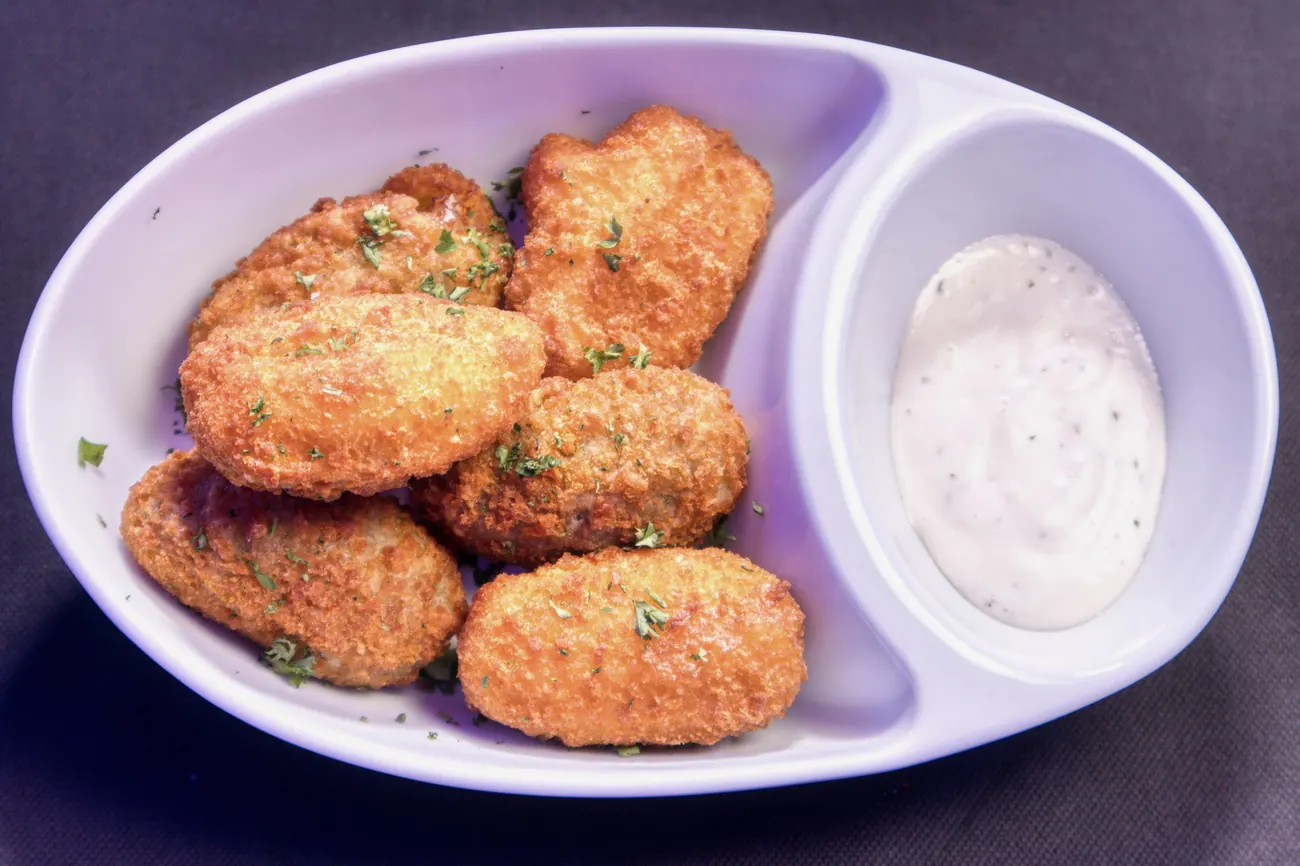 Jalapeno poppers with ranch